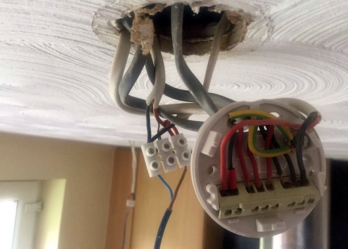 East Miami Handyman — Residential Installation